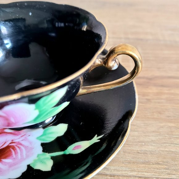 Vintage porcelain tea cup with saucer. Made in occupied Japan. - Picture 4 of 11